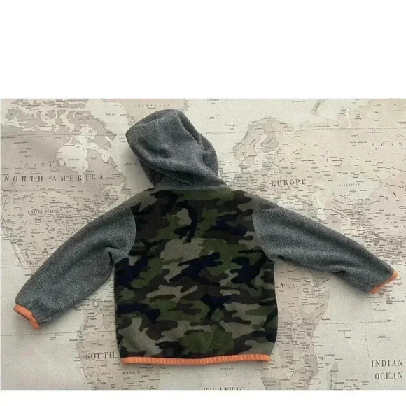 The North Face 6-12mo Fleece
Hoodie Camo - Picture 7 of 7
